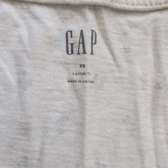GAP Women's Cream Favorite Cactus Print Top Like New - Picture 5 of 6